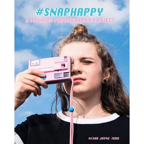Snaphappy: A Fashion Photography Project